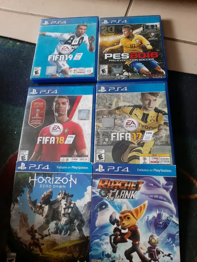 Lote de juegos PS4 variado