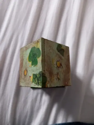 Casita decorativa para pájaros - miniatura 5