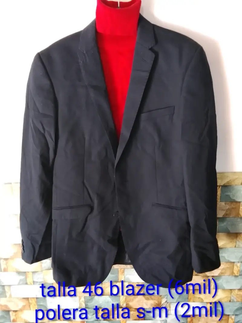 Blazer negro y azul talla 46 y poleras - 4