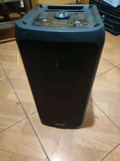 Altavoz portátil grande - miniatura 1