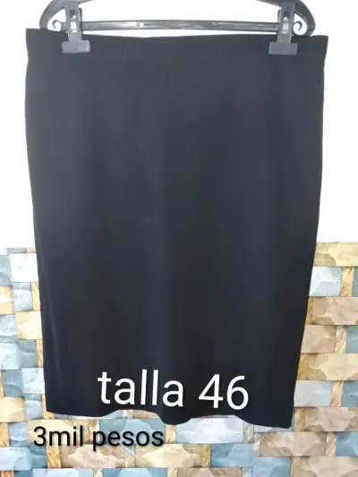 Falda negra talla 46 - miniatura 1