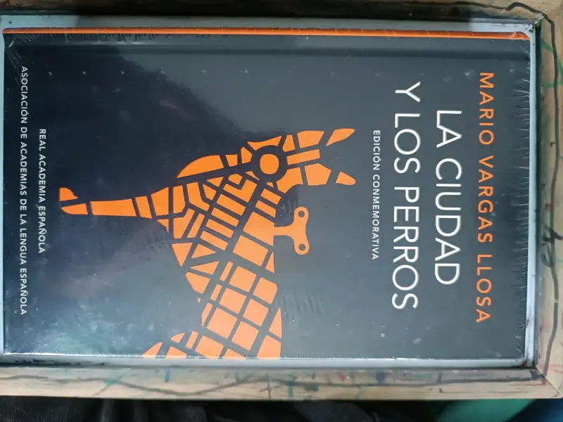 La ciudad y los perros edición conmemorativa - 1