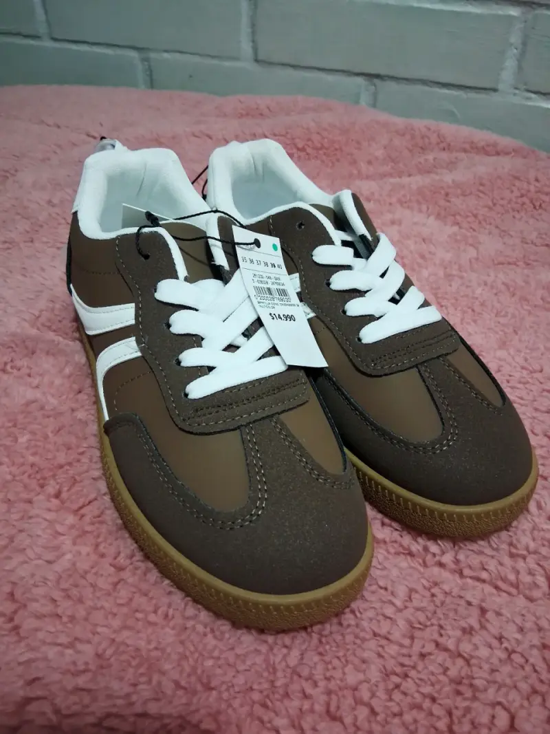 Zapatillas deportivas marrones - 1