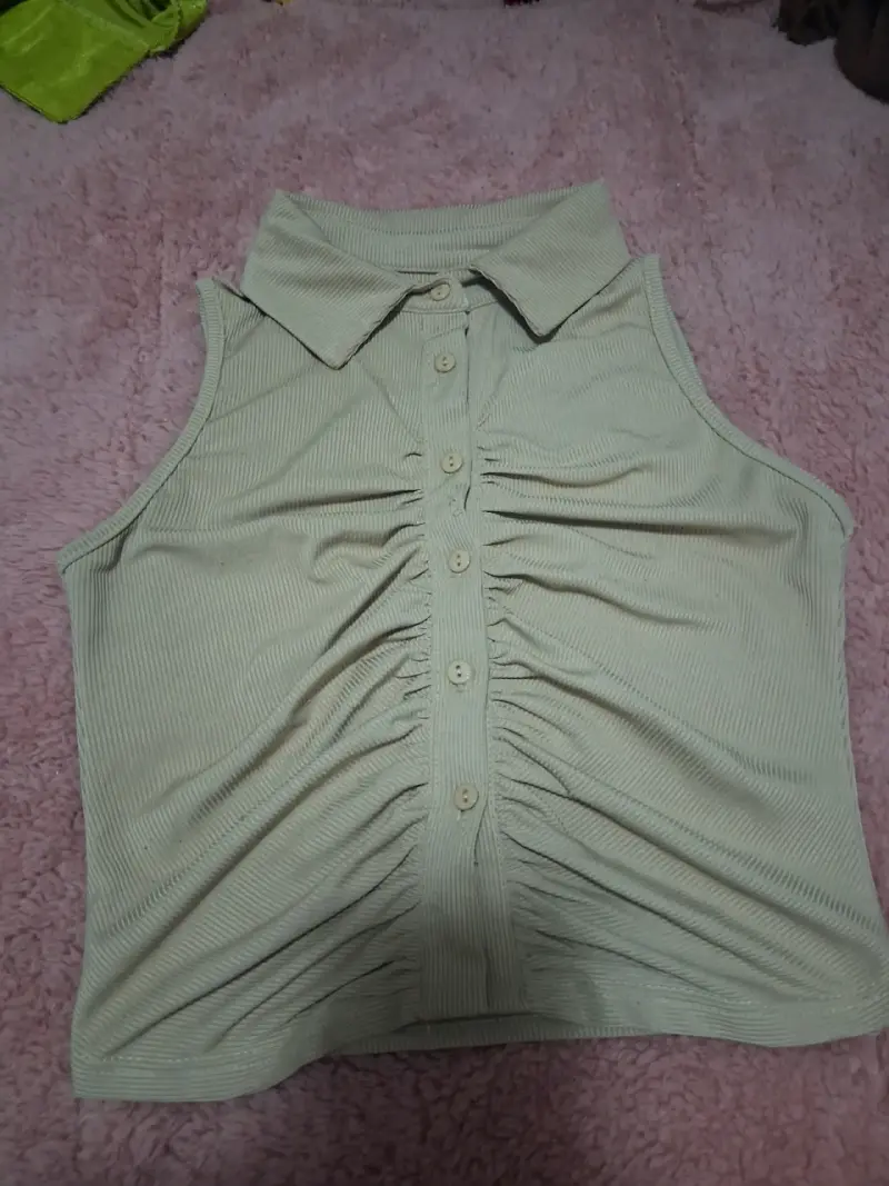 Crop tops! - 4