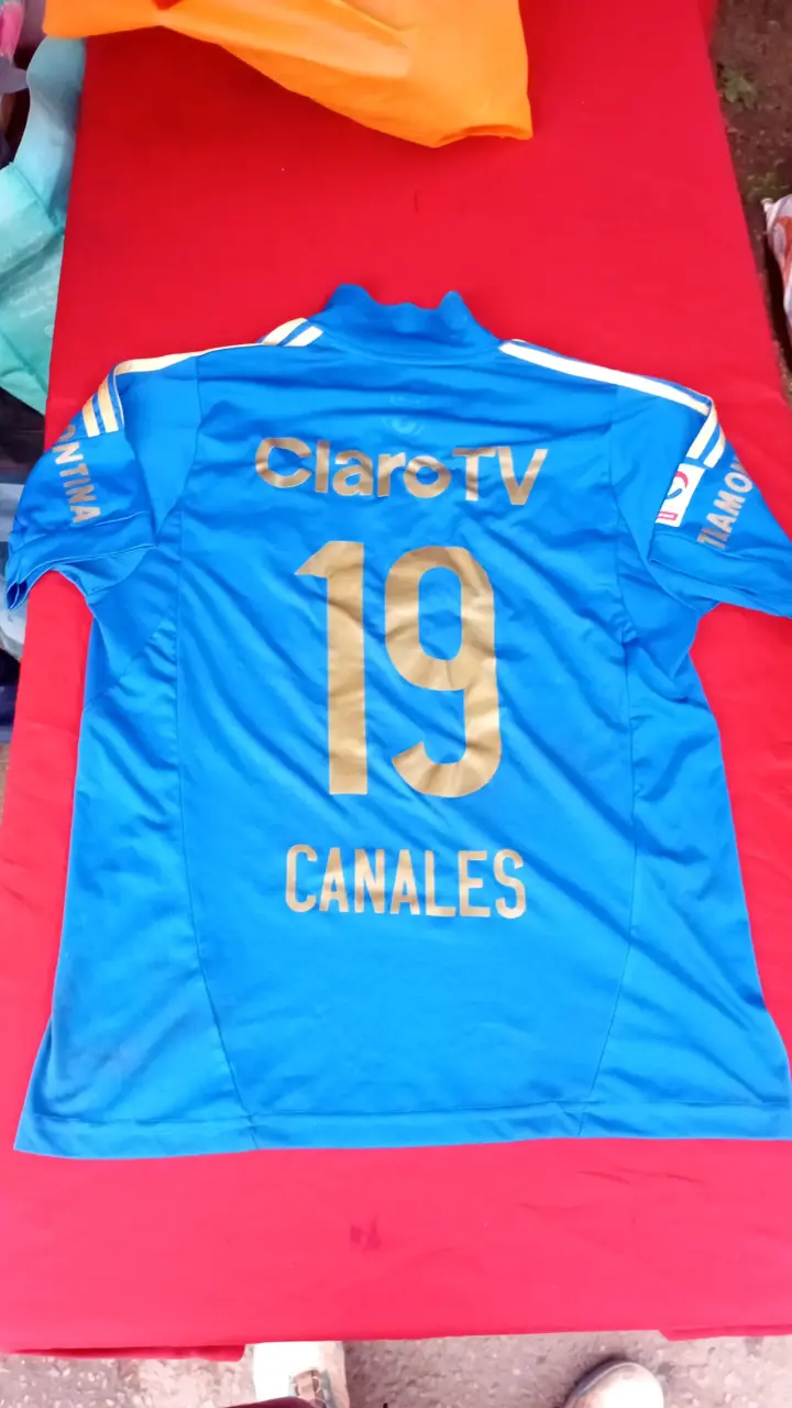 Camiseta azul Universidad de Chile - 2