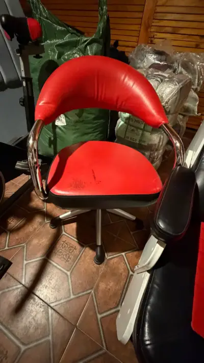 Lavapelo profesional + sillones de peluquería - miniatura 4