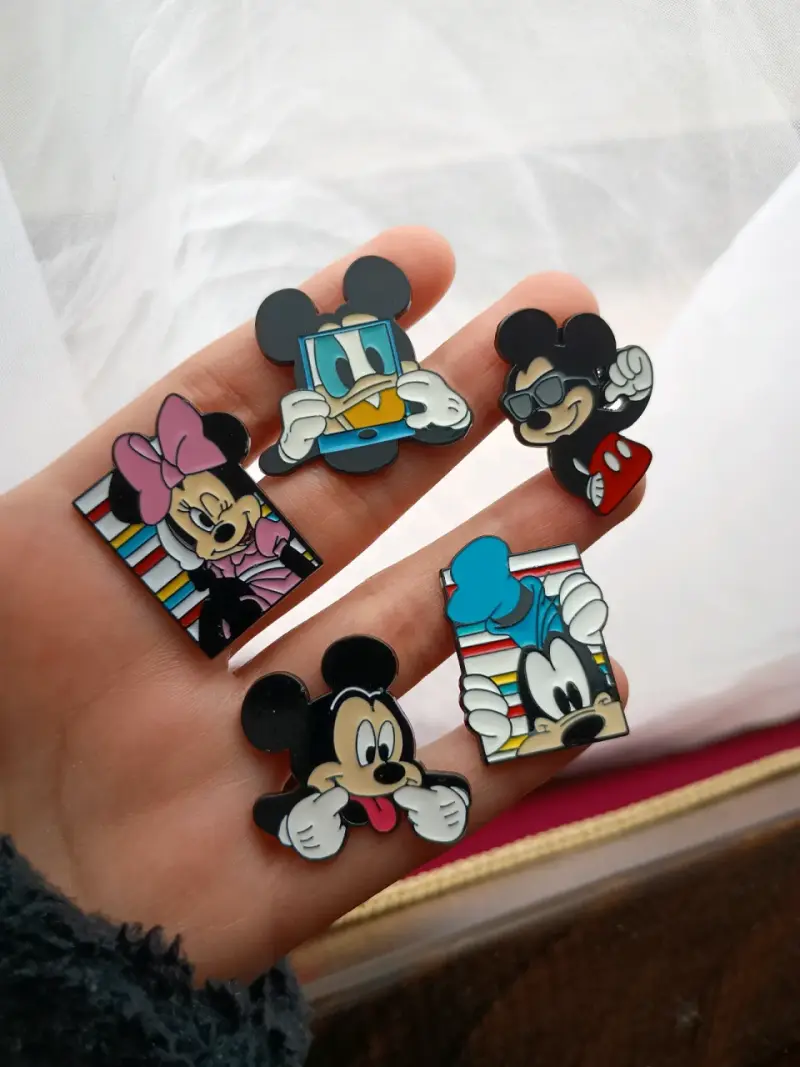 Pines de personajes Disney