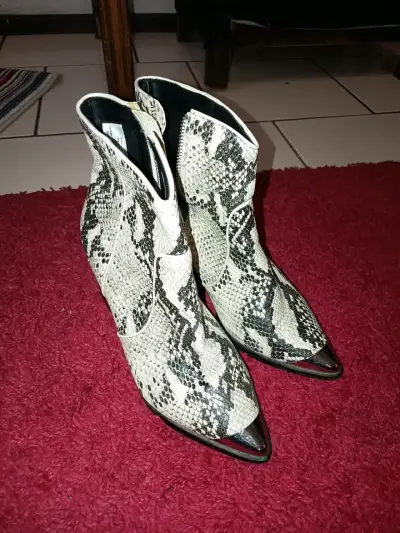 Botines de cuero snake print - miniatura 1