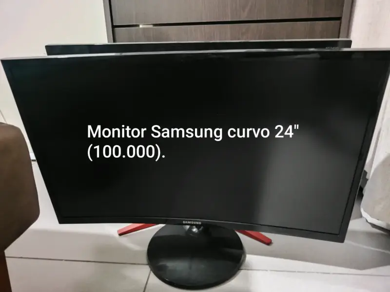 Monitor Samsung curvo 24 pulgadas