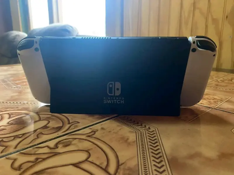 Consola portátil Nintendo Switch OLED - 2