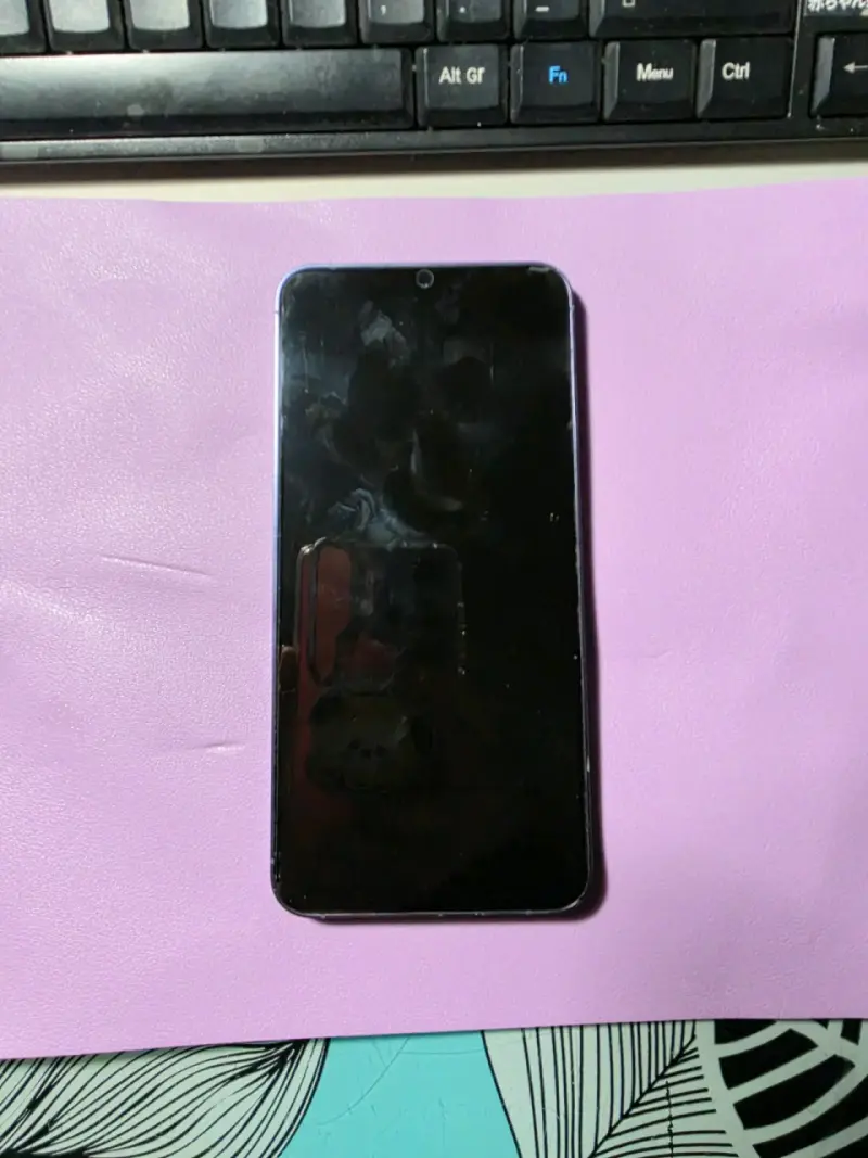 Samsung S24+ - 4