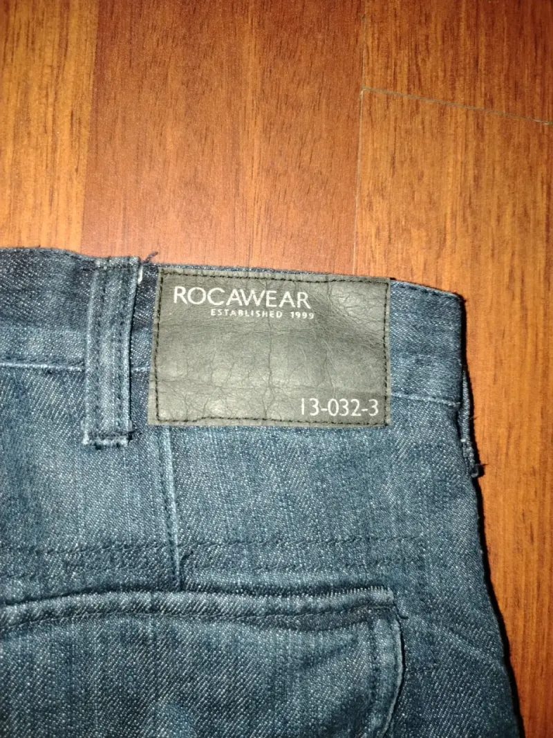 Bermudas de mezclilla azul oscuro Rocawear - 2