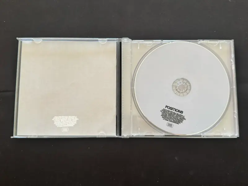 CD Ariana Grande “Positions” - 2