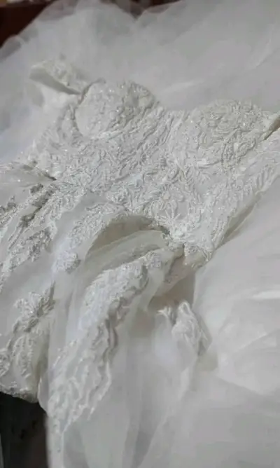 Vestido de novia encaje blanco - miniatura 4