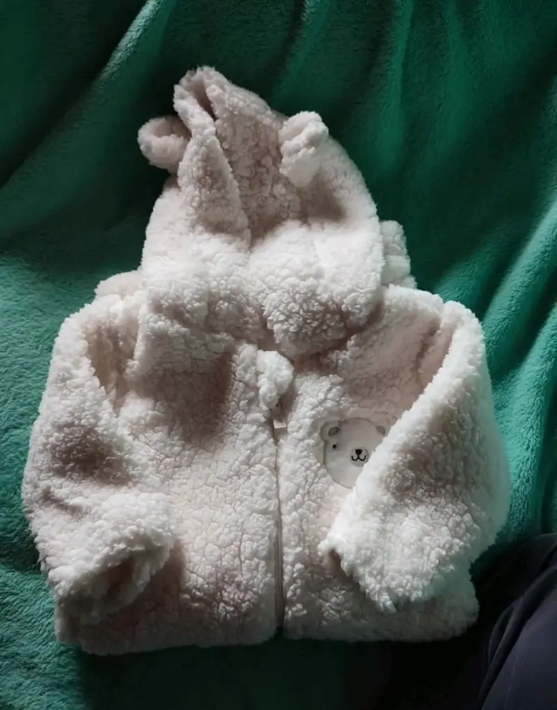 Osito infantil blanco