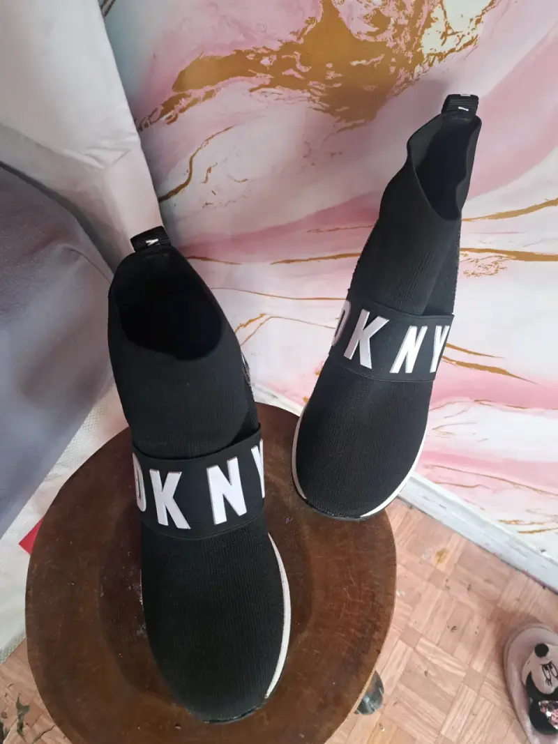 Zapatillas negras deportivas DKNY talla 38 - 2