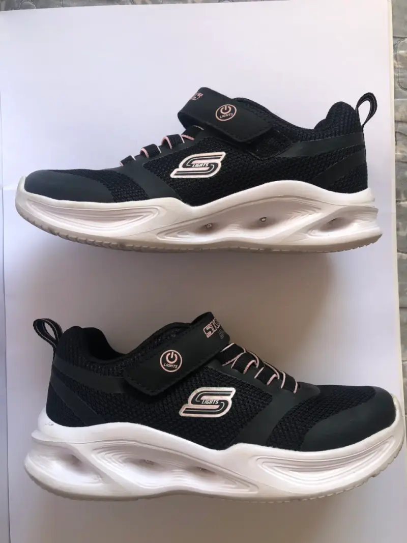 Zapatilla con luces niña talla 28 - 1