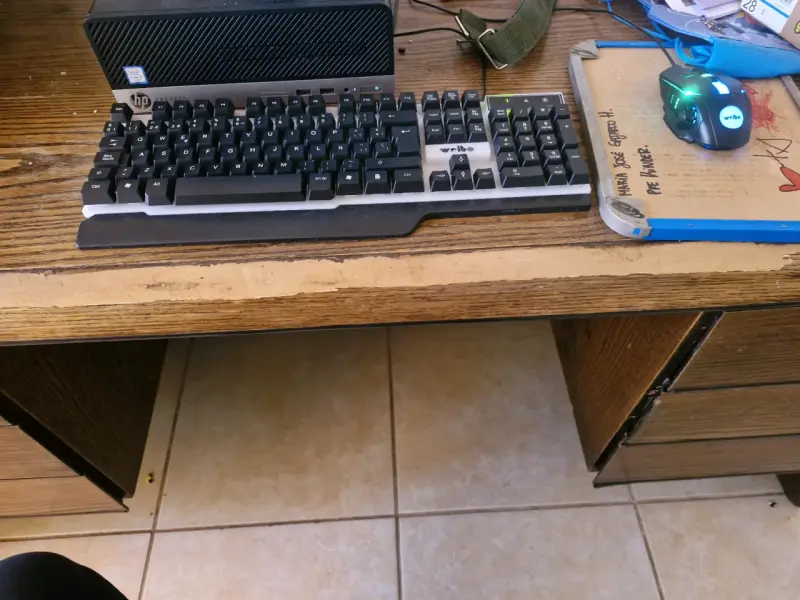 Escritorio 1.60 x 80 - 2