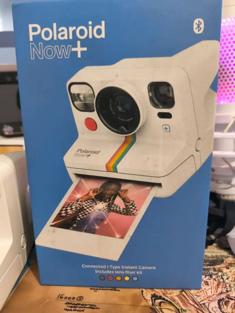 Camara polaroid now+ - 3