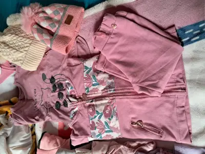 Lote de ropa de niña - miniatura 1