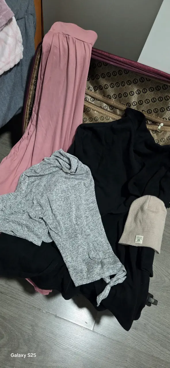 Lote de ropa mas de 30 piezas - 6