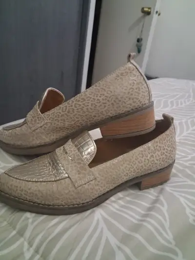 Mocasin mujer cuero estilo formal - miniatura 1