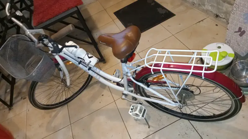 Cleta bianchi mujer con canasto sin uso - 2