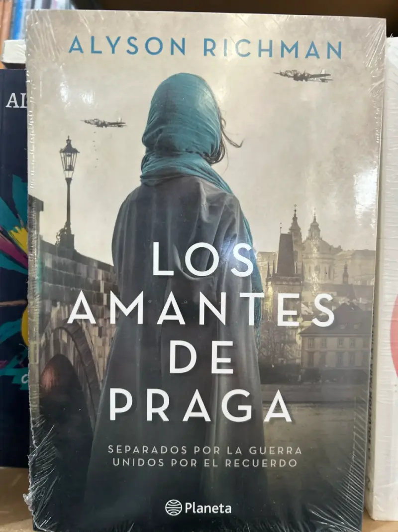 Los amantes de Praga - Libro
