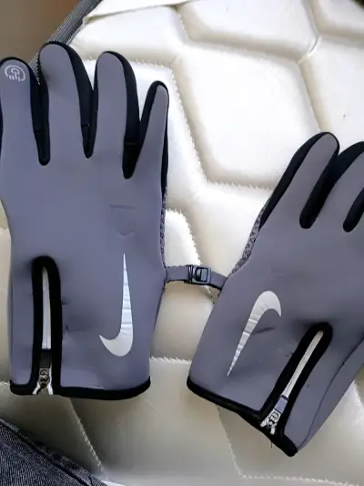 Guantes Nike - miniatura 1