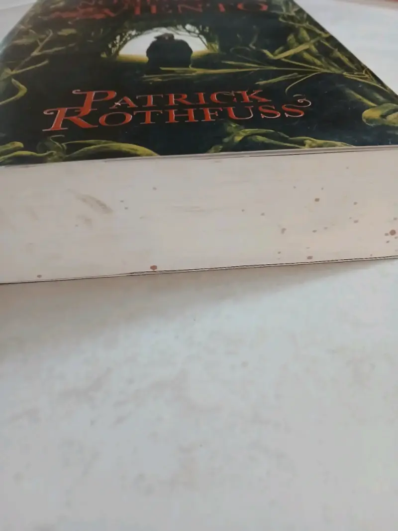 Libro el nombre del viento - 3