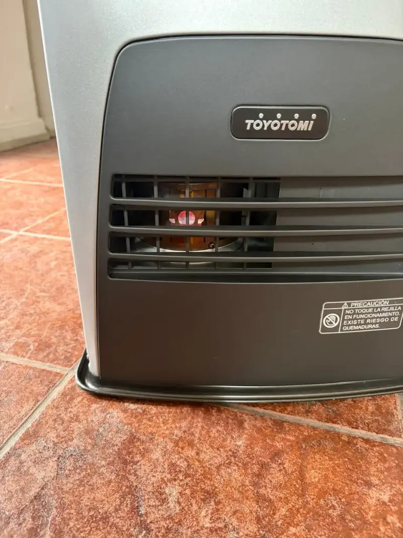 Estufa láser a parafina Toyotomi LC29 - 5