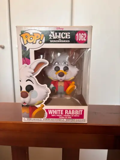 Funko pop Conejo blanco 1062 - miniatura 1