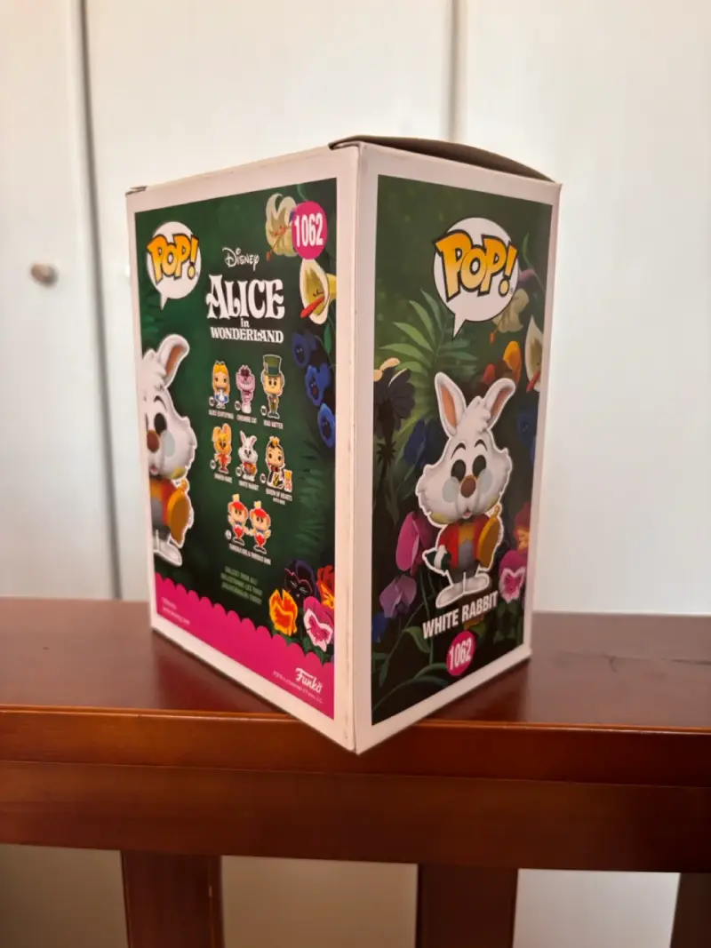 Funko pop Conejo blanco 1062 - 3