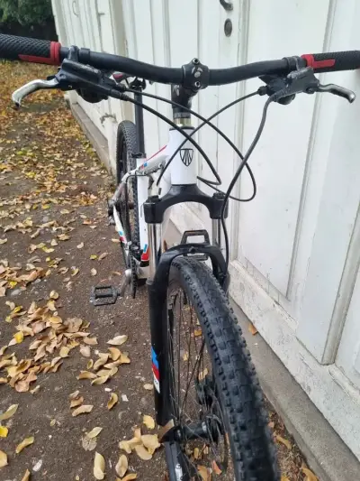 Trek Marlin 6 Aro 29 Talla M - miniatura 2