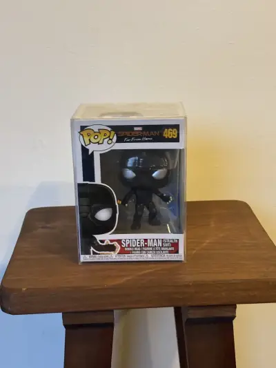 Figura Funko Pop! Spiderman Traje Stealth # 469 - miniatura 1