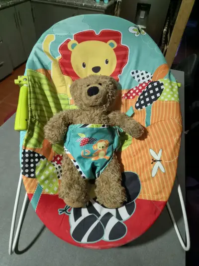 Mecedora bebe - miniatura 1