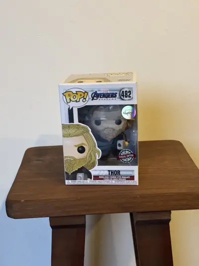 Figura Funko Pop! Thor Edición Especial # 482 - miniatura 1