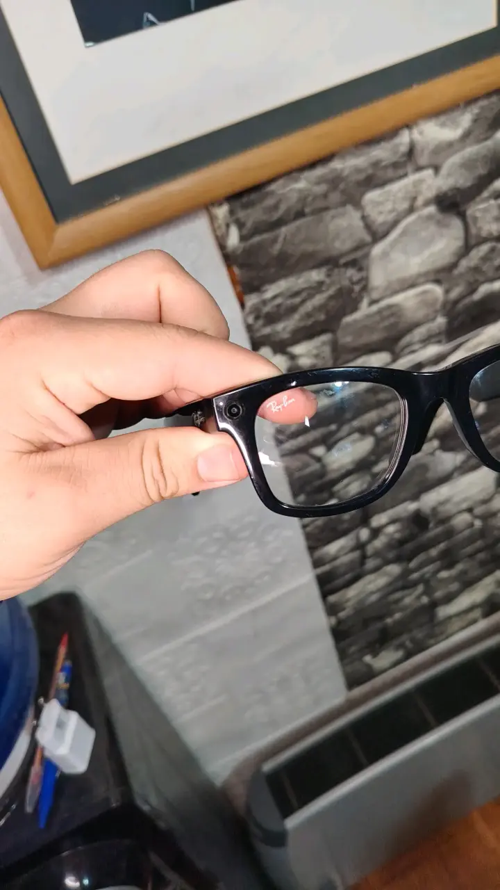Rayban meta stories transition - 5