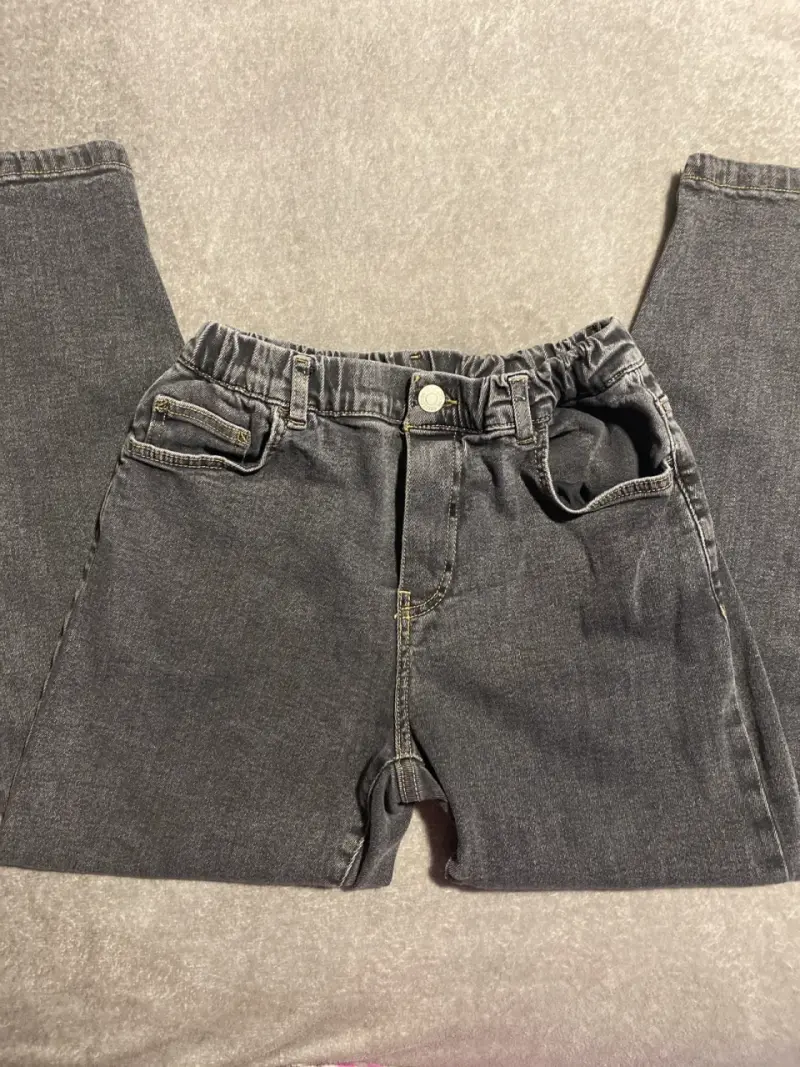 Jeans gris elásticos para niño - 1