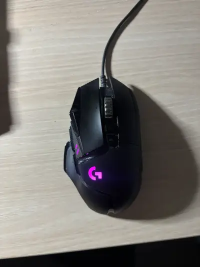 Mouse gaming Logitech G502 - miniatura 1