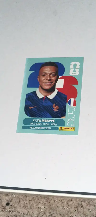 Kylian Mbappé sticker panini FIFA 2026 - miniatura 3