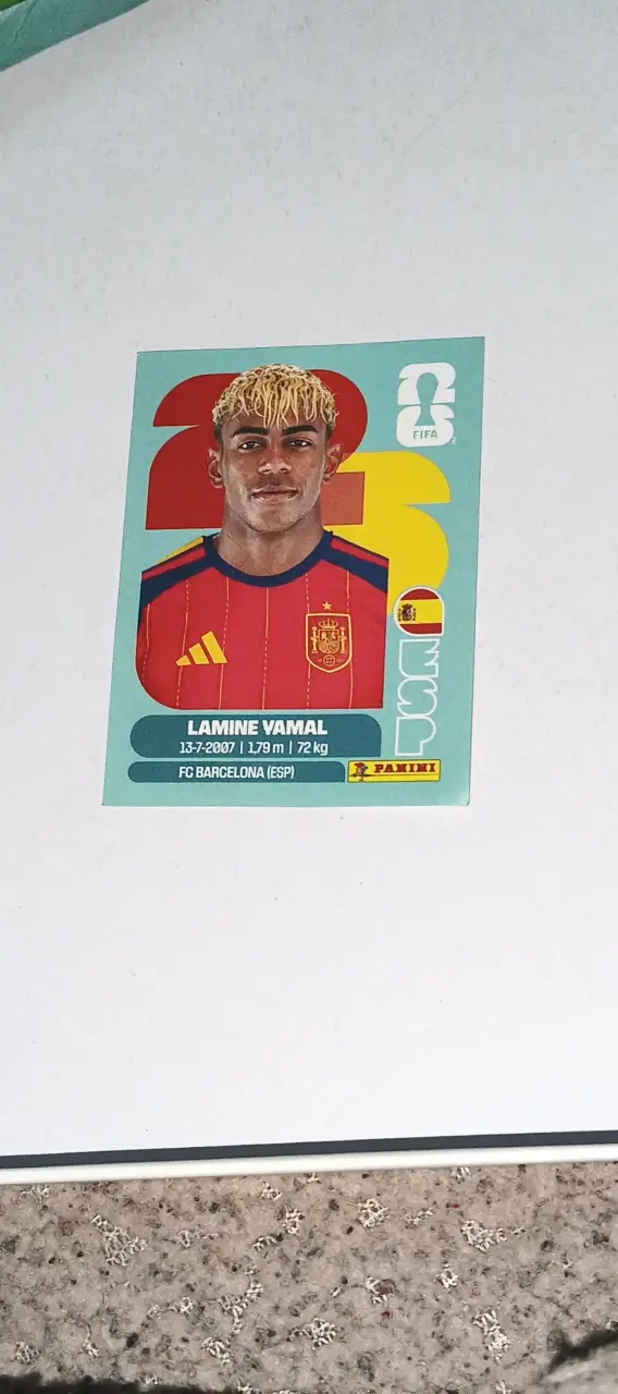 Lamine yamal Lámina Panini FIFA 2026 - 3