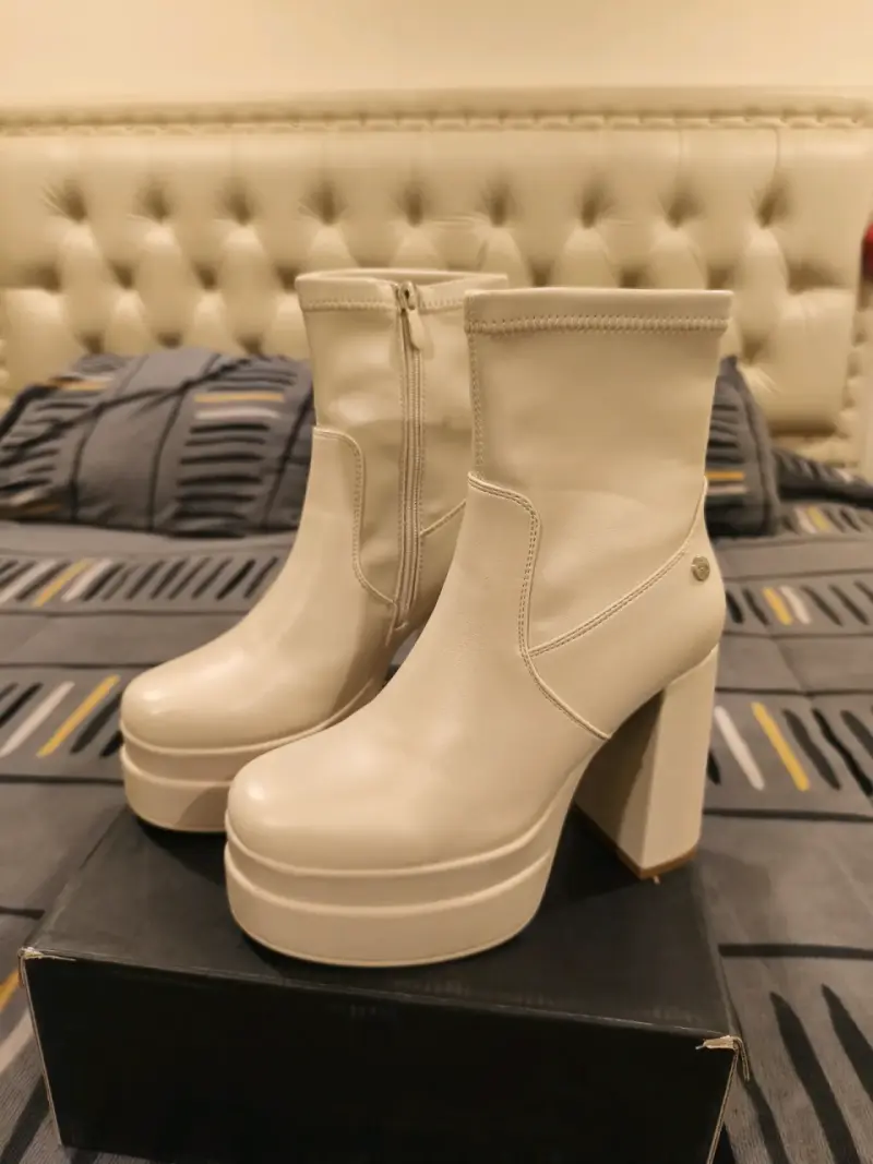 Botines de plataforma beige - 1
