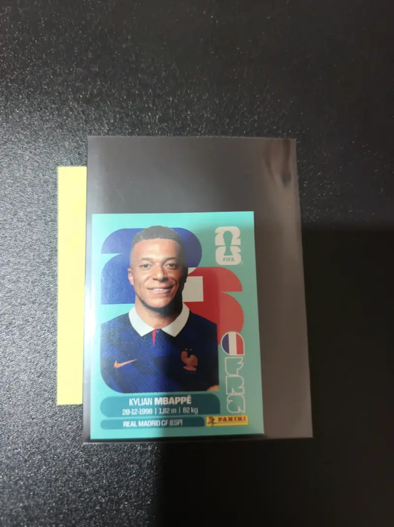 Lámina Panini Kylian Mbappé 2023