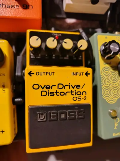 Pedales MXR Distortion+ /  Boss OS-2 - miniatura 3