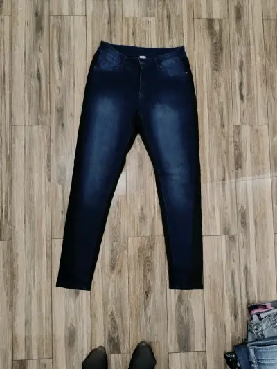 Jeans azul oscuro mujer - miniatura 1