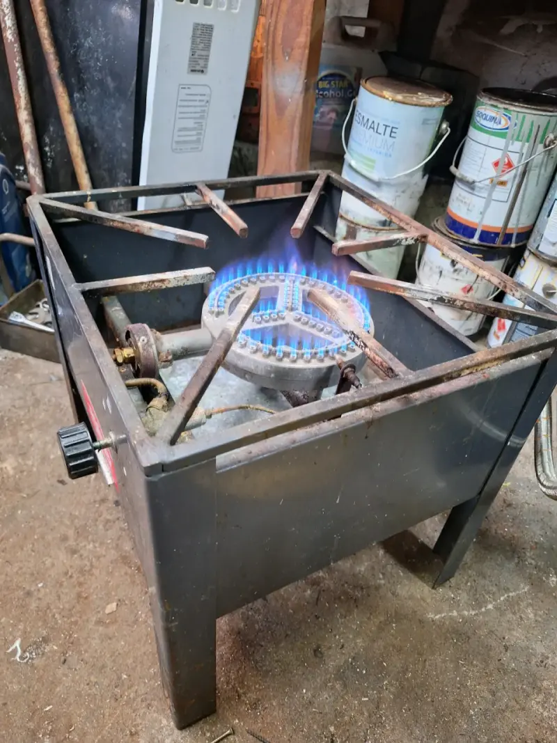 Cocinilla a gas metálica - 1