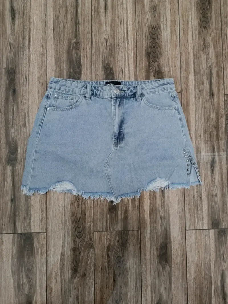 Falda denim desgastada - 1