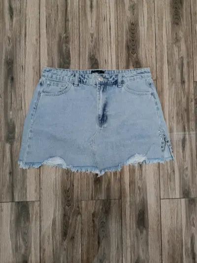 Falda denim desgastada - miniatura 1