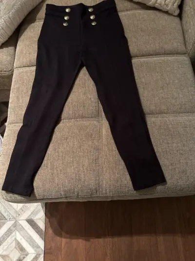 Pantalones negros con botones dorados - miniatura 1
